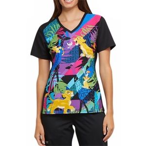 Disney Lion King M Scrub Top
